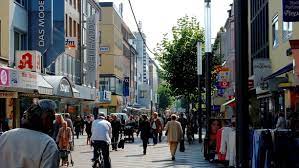 Die city initiative gelsenkirchen arbeitet mit anderen akteuren der stadt gemeinsam an dem ziel, die gelsenkirchener city öffentlich besser darzustellen. Gelsenkirchen Car Rental Cheap Deals Sixt Rent A Car