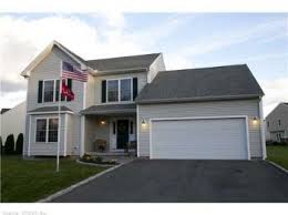 80 Hidden Pines Cir Meriden Ct Home For Sale 279 900 Immaculate Home In Quiet Neighborhood Featuring An Open Floor P Meriden Farmers Porch Outdoor Retreat
