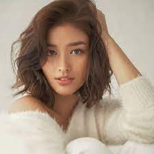 Eigentlich hat pauline jentzsch nicht vor, am fürstenhof zu bleiben, als sich ihre . Liza Soberano Startseite Facebook