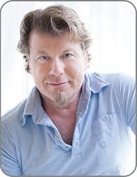 Eric Theiss's Instagram, Twitter & Facebook