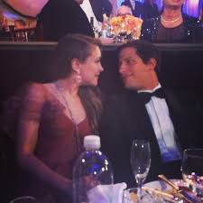 She also played multiple characters on nick kroll's kroll show. Chelsea Peretti Caught This Lovebird Moment Between Andy Samberg And His Wife Andy Samberg Wife Andy Samberg Chelsea Peretti