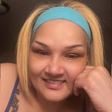 Recommendations for a professional hairstylist and nail technician