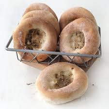 Black And White Bagel Dozen Bialys Bagel Bakery Food Perfect Breakfast