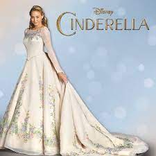 Alfred Angelo Bridal Stellt Cinderella Wedding Gown Fur Fairy Tale Wedding Co Alfred Ange Cinderella Brautkleid Cinderella Kleider Susses Hochzeitskleid