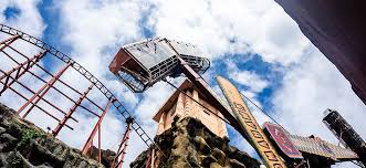 In particular, water themed parks hold the most attraction for friends and families who want to cool down in malaysia's hot tropical climate. Best Theme Parks In Asia Theme Park 247
