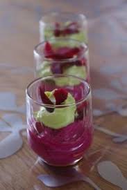 Verrines Legeres A La Betterave A L Avocat Les Bonnes Recettes De Julie Recette De Julie Bonne Recette Verrine Apero Dinatoire