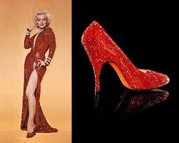 18 Iconic Marilyn Monroe Outfits You Forgot About