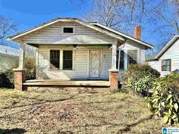 Browse photos, see new properties, get open house info, and research neighborhoods on trulia. 413 Grady St Gadsden Al 35904 Mls 1275359 Redfin