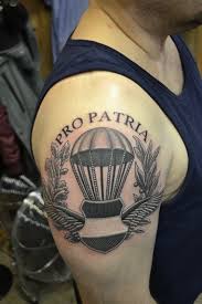 Последние твиты от újpest fc (@ujpestfc1885). Cimer Zaszlo Tetovalas Mintak Kepek Westend Tattoo Piercing