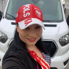 Outdoor shower hack for campers