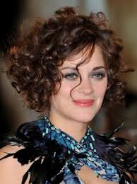 Bounding yourself to the simple meandering styling is certainly not the way to go about hairstyling nowadays; 35 Cute Hairstyles For Short Curly Hair Girls Entertainmentmesh