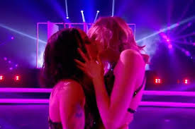 Du encore plus interactif et connecté, danse avec les stars, la suite renforcera le lien entre les téléspectateurs et les personnalités. Videos Danse Avec Les Stars Les 7 Meilleurs Moments De La Saison 7