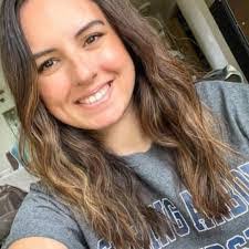 Heather Lowden's Instagram, Twitter & Facebook