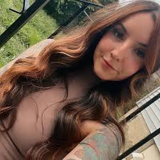 Anywhere closer to West Warwick that does good lashes?