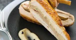 Supremes De Volaille Jaune Au Foie Gras Sel Et Poivre Supreme De Volaille Recette Pains A Hot Dog