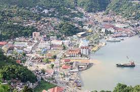Dolly iyowau, salah satu mahasiswi papua yang berada di asrama papua surabaya. Jayapura Wikipedia