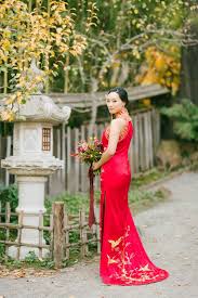 Lea Bespoke Dress Embroidered Wedding Cheongsam In 2020 Ceremony Dresses Chinese Bridal Dress Embroidered Wedding