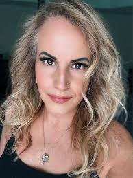 Oh man, some crazy things happen when the hair comes out. BUT, it's always  a good time!!!!!!! 🤫🤫🤫🤫🤫 😂😂😂😂😂😂😂😂😂 Happy NFL Sunday everyone.  If you don't watch pro football, happy Sunday anyway!🤗🤗