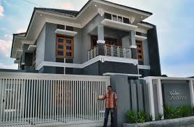 Rumah mewah dengan kolam renang harga dijamin murah di sleman lokasi : Rumah Mewah 2 Lantai Lengkap Dengan Kolam Renang Radarcirebon Com