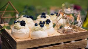 10 Delicious Wedding Dessert Bars