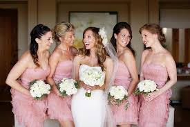Celebrities like jessica biel, anne hathaway, reese witherspoon and gwen stefani all chose pink for their wedding dress.take a look at the new, sample and used pink wedding gowns. Elena Damy White Bridal Bouquets Pink Bridesmaids Dresses Beach Weddings Mexico Elena Damy Elena Damy