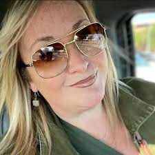 Sarah Cox Helbig (@sarahahelbig) • Threads, Say more