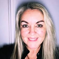 With a heavy heart it's time to say goodbye to UPS SCS. I have met some  amazing lovely people in a great company. I won't forget the opportunities  that I've experienced in