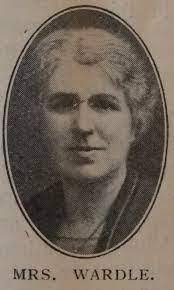 Kenneth Lansdell's Instagram, Twitter & Facebook