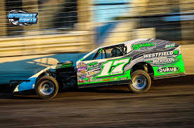 River Cities Speedway Race Photos of The Day