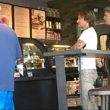 I Don T Know What I D Do If I Just Saw Him Standing In A Shop Like That I Wouldn T Act Normal That S For Sure Xd Photo Lisa Keith Urban Keith