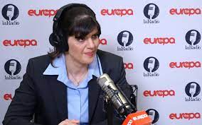 Laura codruța kovesi a rostit angajamentul solemn. Cine Este Iubitul Laurei CodruÈ›a Kovesi Omul La Care È›in Foarte Mult È™i Cu Care Mi Impart ViaÈ›a Click Mobile