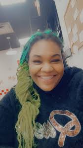 hey armies let's get to know each other ❤️ Am niomie currently 16 yrs old  born in 16 May 🫶💍