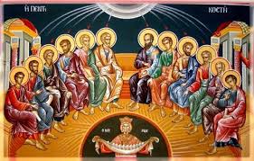Ὁ ἅγιος, γιὰ νὰ ὑπερνικᾶ αὐτὲς τὶς δυσκολίες, χρησιμοποιοῦσε κάποιο ἁπλὸ αὐτοκίνητο, γιὰ νὰ διασχίσει τὸν βουνήσιο δρόμο. Oi Eikones Ths Hmeras Kai Apolytikia Or8odo3ia