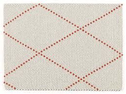 Dabei reicht die farbgebung von dezent und natürlich bis hin zu ausdrucksstark und farbenfroh. Dot Carpet A Beautiful And Comfortable Rug Hay