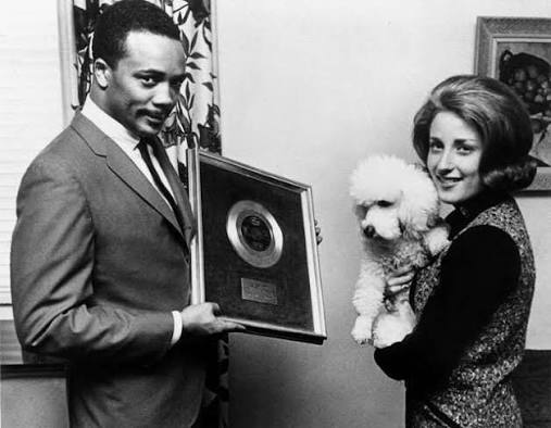 Inside Tracks #36: "Maybe I Know," Lesley Gore, 1964, written by Jeff Barry & Ellie Greenwich w/Covers by TMBGiants, Ellie, Nancy Boyd