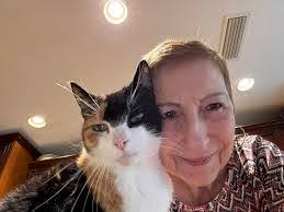 Paulette Gordon's Instagram, Twitter & Facebook