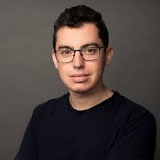 Aaron Randall's Instagram, Twitter & Facebook