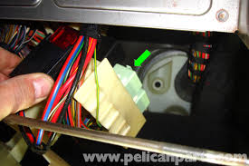 The resistor is what allows the end user to adjust fan speed. Bmw E39 5 Series Blower Motor Testing 1997 2003 525i 528i 530i 540i Pelican Parts Diy Maintenance Article