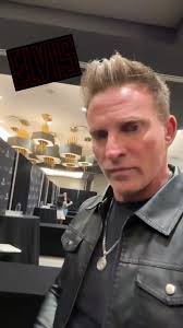 IT'S SO SAD NONE OF MY FAN SAID HELLO