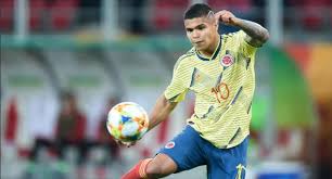 At just 18 years of age, he has emerged as one of football's brightest prospects. Los Equipos Que Estarian Interesados En El Cucho Hernandez Goal Com