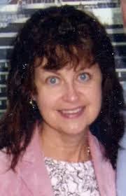 Loren Proctor's Instagram, Twitter & Facebook