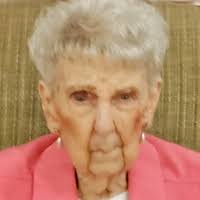 Lenore Gardner's Instagram, Twitter & Facebook