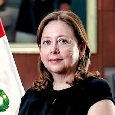 Magnet Márquez Ramírez: perfil y hoja de vida de la nueva ministra de  Educación