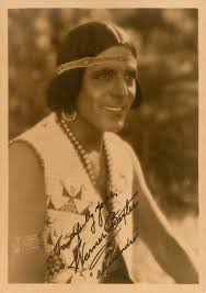 Roger manners (warner baxter), a former aircraft manufacturer is wrongly accused and convicted of embezzlement of $400,000 and is given a long prison sentence. Scvhistory Com Lw3062 Film Arts Fan Card Warner Baxter As Alessandro In Ramona 1928