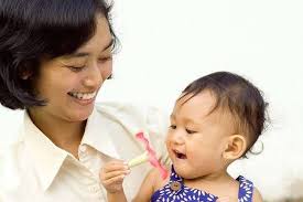 #masalahpadaanak #anakdemam sedih melihat anak kena demam, kami punya solusinya nih bunda. Demam Pada Anak Gejala Penyebab Dan Mengobati Alodokter