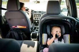 Di peringkat ini atau step ke2 ini, penggunaan carrier ataupun car seat step 1 mmg sudah tidak sesuai lagi.jadi car seat perlu di tukar kepada jenis yg lebih sesuai dengan tumbesaran anak dimana biasanya kategori ini car seat tersebut boleh dilaras mengikut keperluan bayi atau kanak2 tersebut. 6 Tip Pilih Kerusi Bayi Yang Baik Untuk Kereta Anda