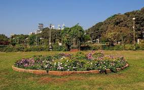 Hanging Gardens of Mumbai - My Travel