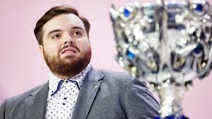 Aunque ya se dio a conocer en el mundo de los deportes electrónicos. El Rubius Ibai Llanos Auronplay Y Willyrex Quienes Son Los Cabezas Del Ggup Festival Y Cuantos Seguidores Tienen Gq Espana