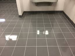 Suitable for internal and external use on slate, terracotta, quarry and victorian tiles, brick pavers, sandstone and many more textured stone or masonry surfaces. Glazeguard Ceramic Porcelain Tile Sealer High Gloss Wet Look Finish