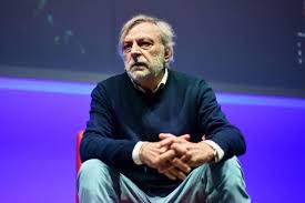Gino strada, founder of the italian humanitarian association emergency, during a meeting at the human rights film festival, in naples. V3yqonwuc2kbmm